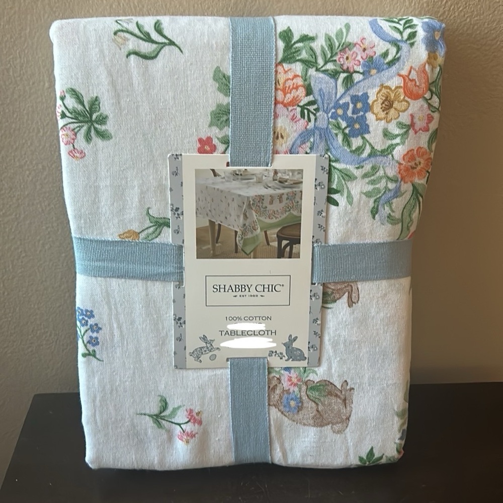 Shabby Chic Tablecloth New Easter Bunny Rabbit Floral 70” Round Cotton